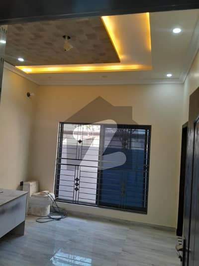 ڈی ایچ اے 11 رہبر فیز 2 ڈی ایچ اے 11 رہبر,لاہور میں 3 کمروں کا 5 مرلہ مکان 1.1 لاکھ میں کرایہ پر دستیاب ہے۔ ڈی ایچ اے 11 رہبر فیز 2 ڈی ایچ اے 11 رہبر,لاہور میں 3 کمروں کا 5 مرلہ مکان 1.1 لاکھ میں کرایہ پر دستیاب ہے۔