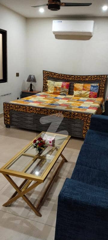 Furnished Flat Brand New Available For Rent Daily & Weekly & Monthly In Park View City Lahore
