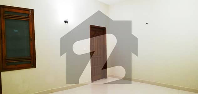 ڈی ایچ اے فیز 8 - زون بی ڈی ایچ اے فیز 8,ڈی ایچ اے ڈیفینس,کراچی میں 3 کمروں کا 4 مرلہ مکان 5.5 کروڑ میں برائے فروخت۔