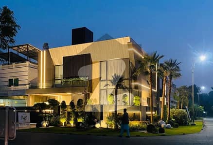 ڈی ایچ اے فیز 7 ڈیفنس (ڈی ایچ اے),لاہور میں 5 کمروں کا 1 کنال مکان 2.9 لاکھ میں کرایہ پر دستیاب ہے۔