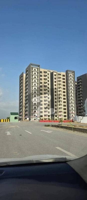 عسکری 6 ملیر کنٹونمنٹ,کینٹ,کراچی میں 4 کمروں کا 14 مرلہ فلیٹ 3.9 کروڑ میں برائے فروخت۔