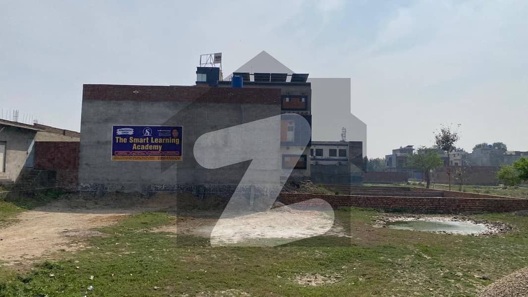 سیالکوٹ بائی پاس گوجرانوالہ میں 1 کنال کمرشل پلاٹ 18.0 کروڑ میں برائے فروخت۔ سیالکوٹ بائی پاس گوجرانوالہ میں 1 کنال کمرشل پلاٹ 18.0 کروڑ میں برائے فروخت۔