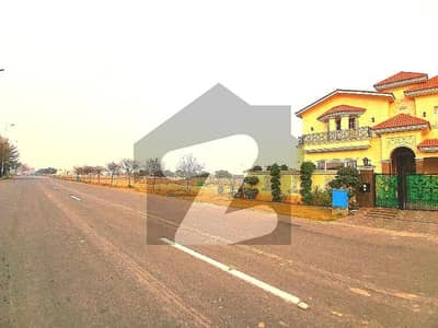 10 Marla Plot In Gated community (Overseas Enclave)