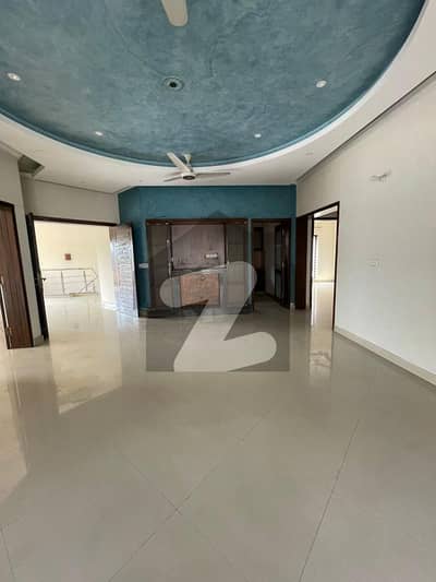 1 Kanal Upper Portion for Rent in DHA Phase 5 Lahore 3 Bedrooms | Servant Quarter | Hot & Ideal Location