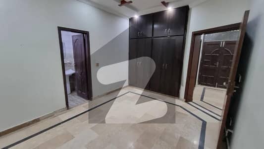 جی ۔ 14 اسلام آباد میں 3 کمروں کا 4 مرلہ بالائی پورشن 55.0 ہزار میں کرایہ پر دستیاب ہے۔