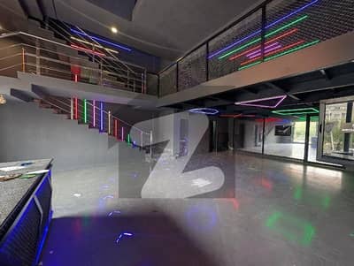 ڈی ایچ اے فیز 1 - سیکٹر ایف ڈی ایچ اے ڈیفینس فیز 1,ڈی ایچ اے ڈیفینس,اسلام آباد میں 9 مرلہ دکان 2.5 لاکھ میں کرایہ پر دستیاب ہے۔