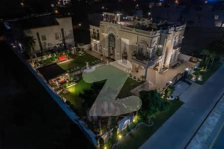 ڈی ایچ اے فیز 6 ڈیفنس (ڈی ایچ اے),لاہور میں 6 کمروں کا 2 کنال مکان 21.5 کروڑ میں برائے فروخت۔