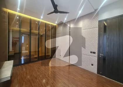 ڈی ایچ اے فیز 6 ڈیفنس (ڈی ایچ اے),لاہور میں 3 کمروں کا 5 مرلہ مکان 1.22 لاکھ میں کرایہ پر دستیاب ہے۔