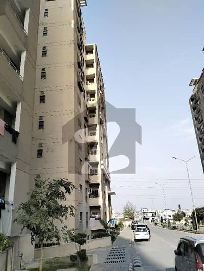 عسکری ٹاور 3 ڈی ایچ اے ڈیفینس فیز 5,ڈی ایچ اے ڈیفینس,اسلام آباد میں 3 کمروں کا 12 مرلہ فلیٹ 3.25 کروڑ میں برائے فروخت۔