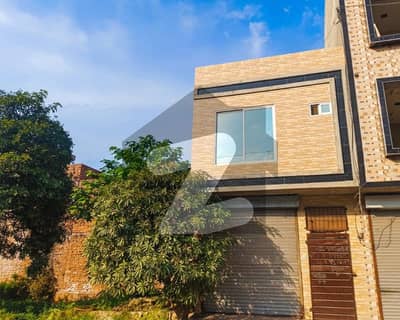 کینال فورٹٰ2 لاہور میں 1 کمرے کا 2 مرلہ عمارت 75.0 لاکھ میں برائے فروخت۔