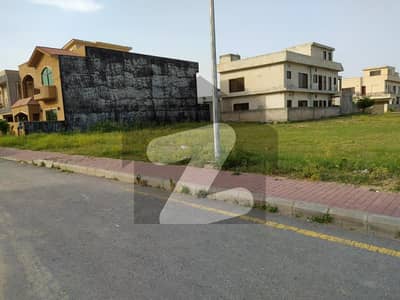 Back Open Near to Park Level and Solid Land Plot for Sale