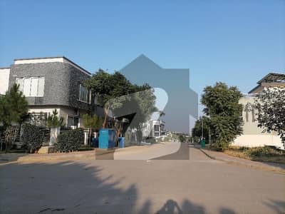 ٹاپ سٹی 1 - بلاک ایف ٹاپ سٹی 1,اسلام آباد میں 10 مرلہ رہائشی پلاٹ 75.0 لاکھ میں برائے فروخت۔