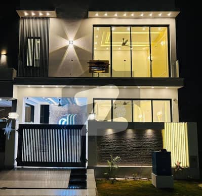 5 MARLA HOUSE AVAILABLE FOR RENT IN DHA 9 TOWN LAHORE 5 MARLA HOUSE AVAILABLE FOR RENT IN DHA 9 TOWN LAHORE