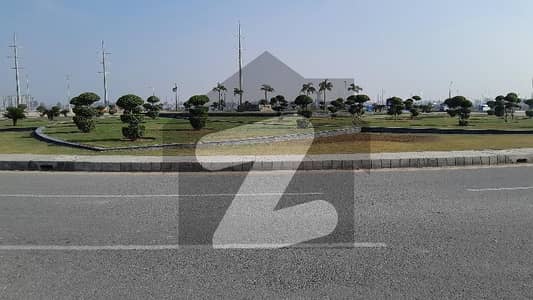 C 5Marla 120F Rod ki Back Hot deel