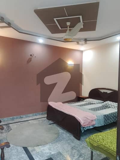 فارمانئیٹس ہاؤسنگ سکیم لاہور میں 2 کمروں کا 10 مرلہ بالائی پورشن 45.0 ہزار میں کرایہ پر دستیاب ہے۔