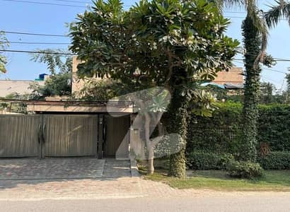 ڈی ایچ اے فیز 3 ڈیفنس (ڈی ایچ اے),لاہور میں 5 کمروں کا 1 کنال مکان 9.5 کروڑ میں برائے فروخت۔