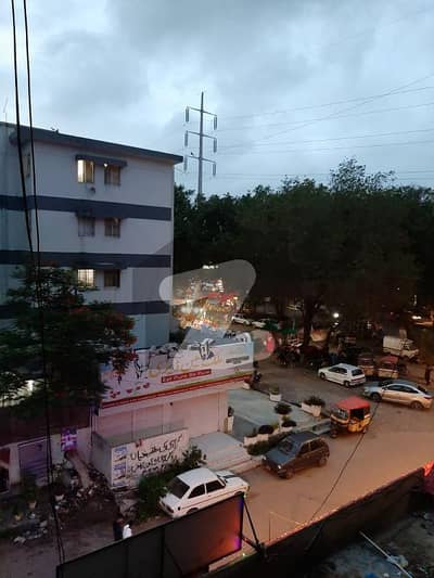 Park facing 3 Bed DD Flat For Rent Abdullah Terrace Gulistan E Jauhar Block 16