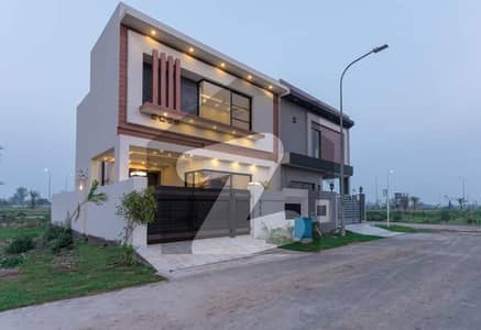 Modern Designed 5 Marla House for RENT in DHA 9 TOWN Modern Designed 5 Marla House for RENT in DHA 9 TOWN