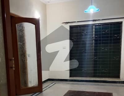 Lower Portion For Grabs In 30 Marla Lahore