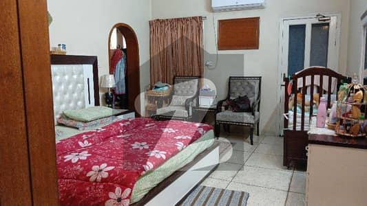 ڈی ایچ اے فیز 1 ڈیفنس (ڈی ایچ اے),لاہور میں 4 کمروں کا 1 کنال مکان 5.55 کروڑ میں برائے فروخت۔