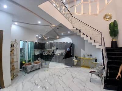 ایڈن ویلی فیصل آباد میں 3 کمروں کا 5 مرلہ مکان 2.25 کروڑ میں برائے فروخت۔