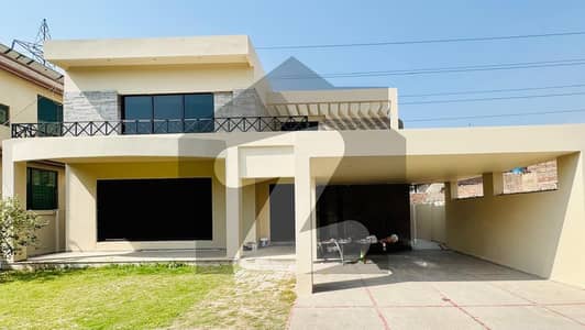 ڈی ایچ اے فیز 3 ڈیفنس (ڈی ایچ اے),لاہور میں 4 کمروں کا 1 کنال مکان 2.0 لاکھ میں کرایہ پر دستیاب ہے۔