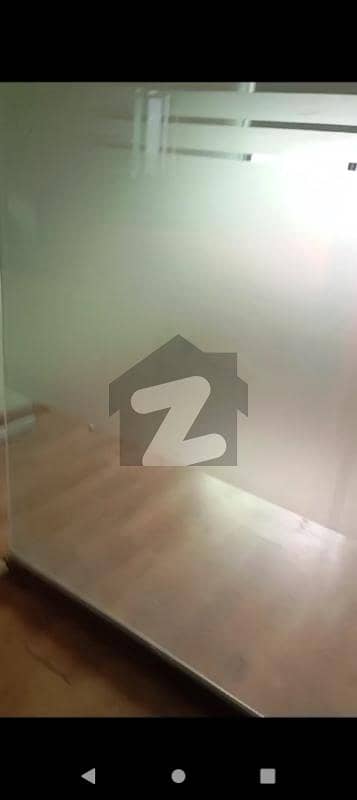 مین بلیوارڈ گلبرگ گلبرگ,لاہور میں 3 کمروں کا 7 مرلہ دفتر 2.6 لاکھ میں کرایہ پر دستیاب ہے۔