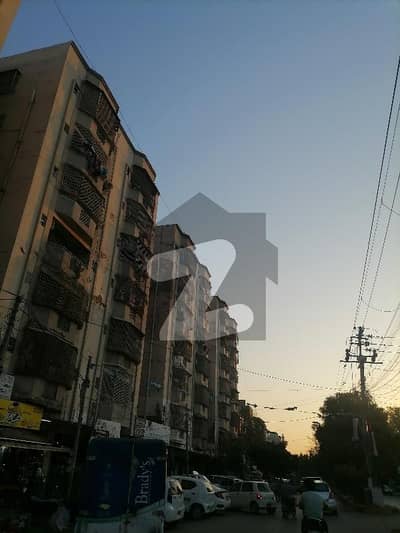 3 BED DD, Apartment Available For Sale Vip Prime Location Of Gulistan EJauhar Block 17