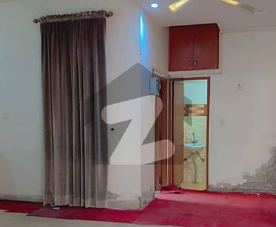 اعظم گارڈنز لاہور میں 1 کمرے کا 5 مرلہ مکان 1.25 کروڑ میں برائے فروخت۔