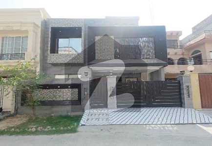 Your Search For Prime Location House In Bankers Town Ends Here