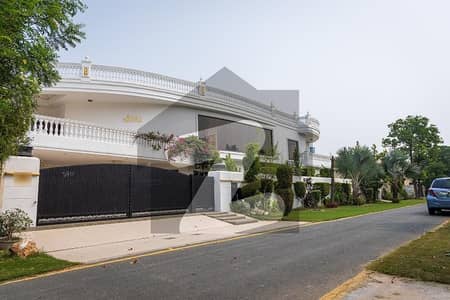 Prominently-Located House Available In EME Society - Block B For sale