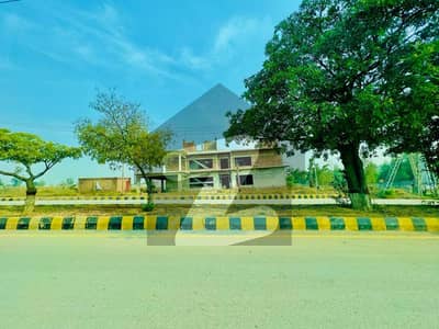 1 Kanal 60x90 Ideally Located In 1st Street Of Society, Block K Plot For Sale