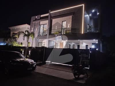 1 KANAL LUXURY HOUSE FOR SALE  Lake City, Lahore (Premium Block)