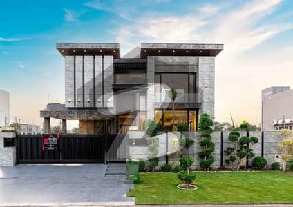 ڈی ایچ اے فیز 7 ڈیفنس (ڈی ایچ اے),لاہور میں 5 کمروں کا 1 کنال مکان 2.7 لاکھ میں کرایہ پر دستیاب ہے۔