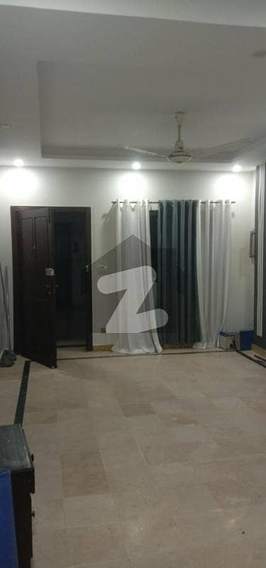 ایف ۔ 11 اسلام آباد میں 1 کمرے کا 6 مرلہ فلیٹ 75.0 ہزار میں کرایہ پر دستیاب ہے۔