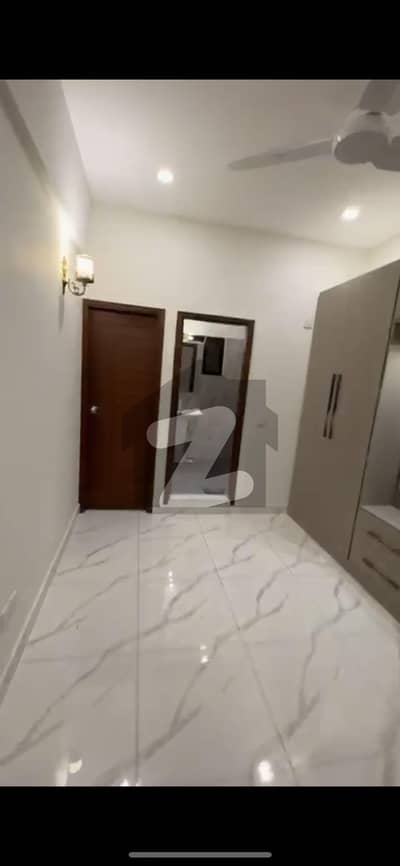 ڈی ایچ اے فیز 5 ڈی ایچ اے ڈیفینس,کراچی میں 2 کمروں کا 4 مرلہ فلیٹ 75.0 ہزار میں کرایہ پر دستیاب ہے۔