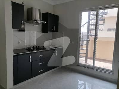 خدا بخش کالونی کینٹ,لاہور میں 3 کمروں کا 5 مرلہ مکان 2.0 کروڑ میں برائے فروخت۔