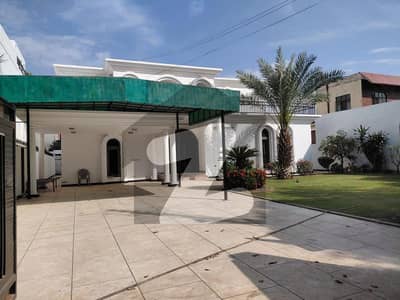 پی سی ایس آئی آر ہاؤسنگ سکیم فیز 1 پی سی ایس آئی آر ہاؤسنگ سکیم,لاہور میں 6 کمروں کا 1 کنال مکان 14.0 کروڑ میں برائے فروخت۔