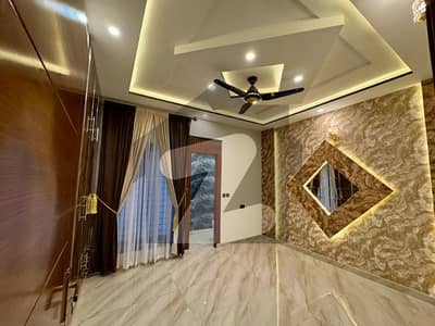 سٹی ہاؤسنگ سوسائٹی گوجرانوالہ میں 4 کمروں کا 5 مرلہ مکان 65.0 ہزار میں کرایہ پر دستیاب ہے۔