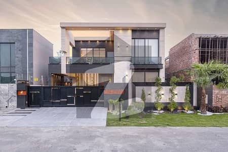 ڈی ایچ اے فیز 5 ڈیفنس (ڈی ایچ اے),لاہور میں 5 کمروں کا 1 کنال مکان 8.83 کروڑ میں برائے فروخت۔