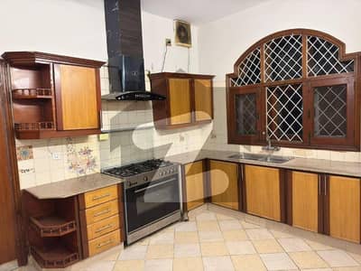 Prime location beautiful First floor available for rent