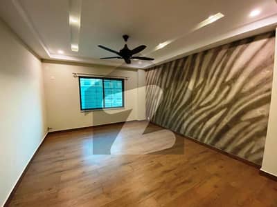 Luxury 12 Marla 2nd Floor Apartment For Rent Askari 10, Sector S