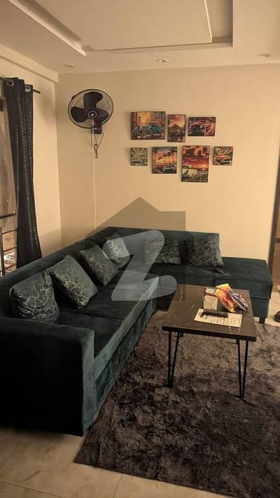 1 bedroom full furnished flat for serious clients