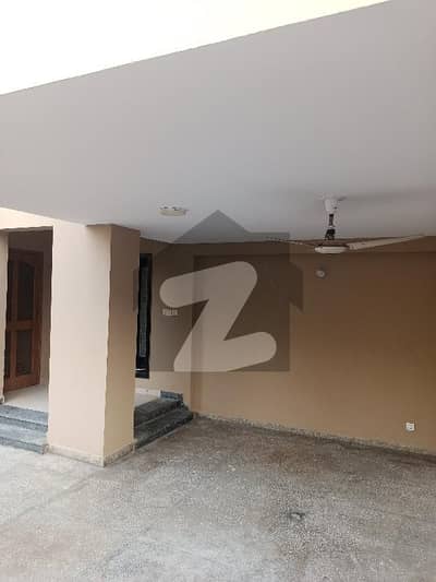 10 Marla SD House For Sale in Askari 11 Lahore