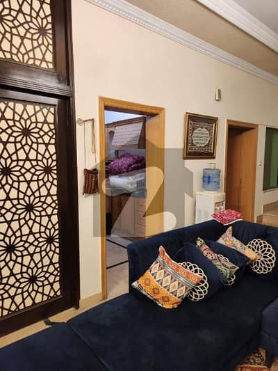 G-13/2 Like New House double story Near to main dounle road size 30x60 for sale