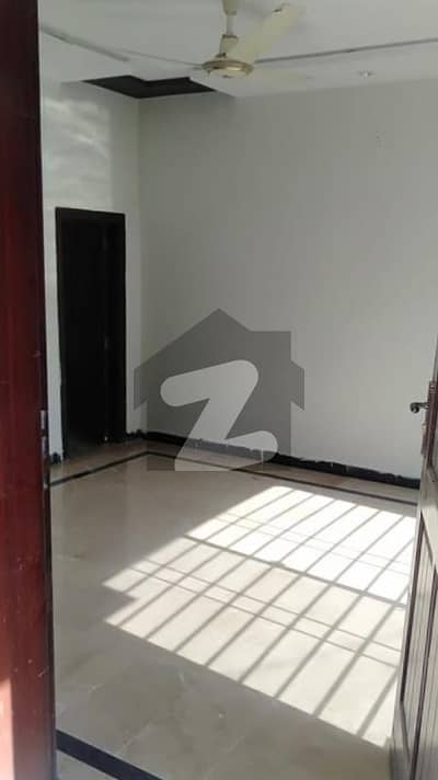 6 Marla Ground Portion For Rent In Media Town