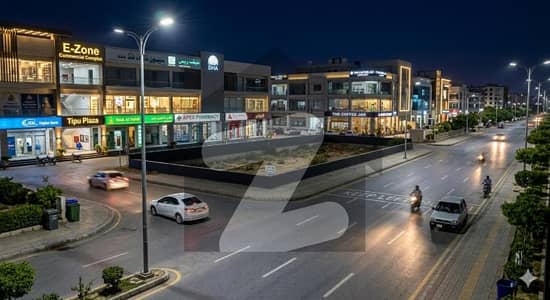 200 Yards Prime Plot for Sale Peninsula Commercial Lane-18 DHA Phase VIII-E