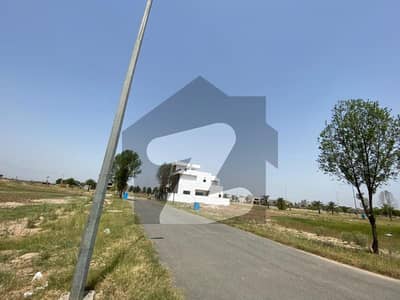 5 Marla Plot available for Sale at prime location in citi housing Gujranwala