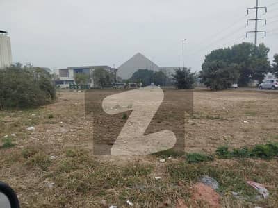 ڈی ایچ اے فیز9 پریزم - بلاک ایف ڈی ایچ اے فیز9 پریزم,ڈی ایچ اے ڈیفینس,لاہور میں 1 کنال رہائشی پلاٹ 2.38 کروڑ میں برائے فروخت۔