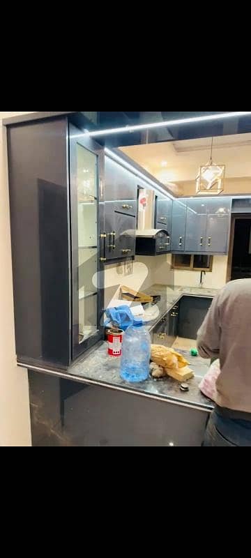 برج-ال-حرمین یونیورسٹی روڈ,کراچی میں 3 کمروں کا 8 مرلہ فلیٹ 78.0 ہزار میں کرایہ پر دستیاب ہے۔ برج-ال-حرمین یونیورسٹی روڈ,کراچی میں 3 کمروں کا 8 مرلہ فلیٹ 78.0 ہزار میں کرایہ پر دستیاب ہے۔